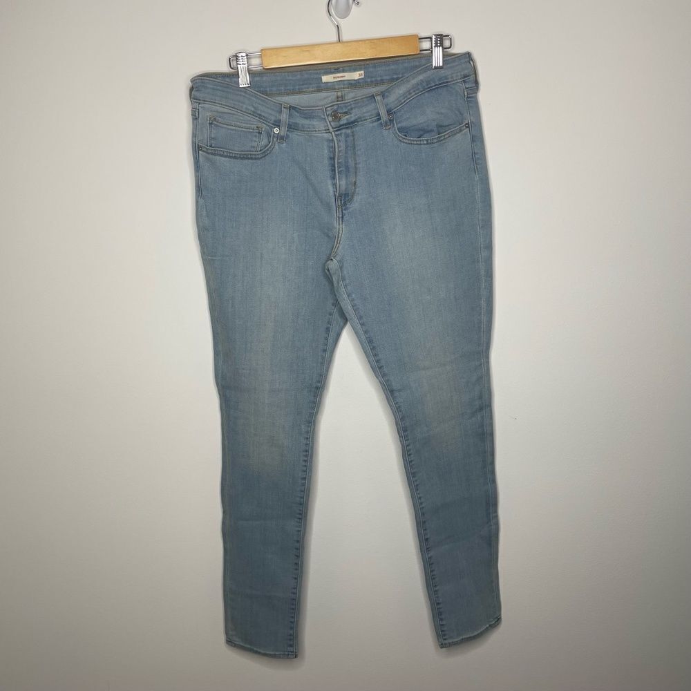 Levi Strauss & Co- 711 Skinny Light Wash Jeans